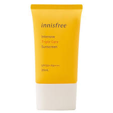 Kem chống nắng chống trôi, nâng tông da Innisfree Intensive Triple Shield Sunscreen SPF 50+ PA+++ 50