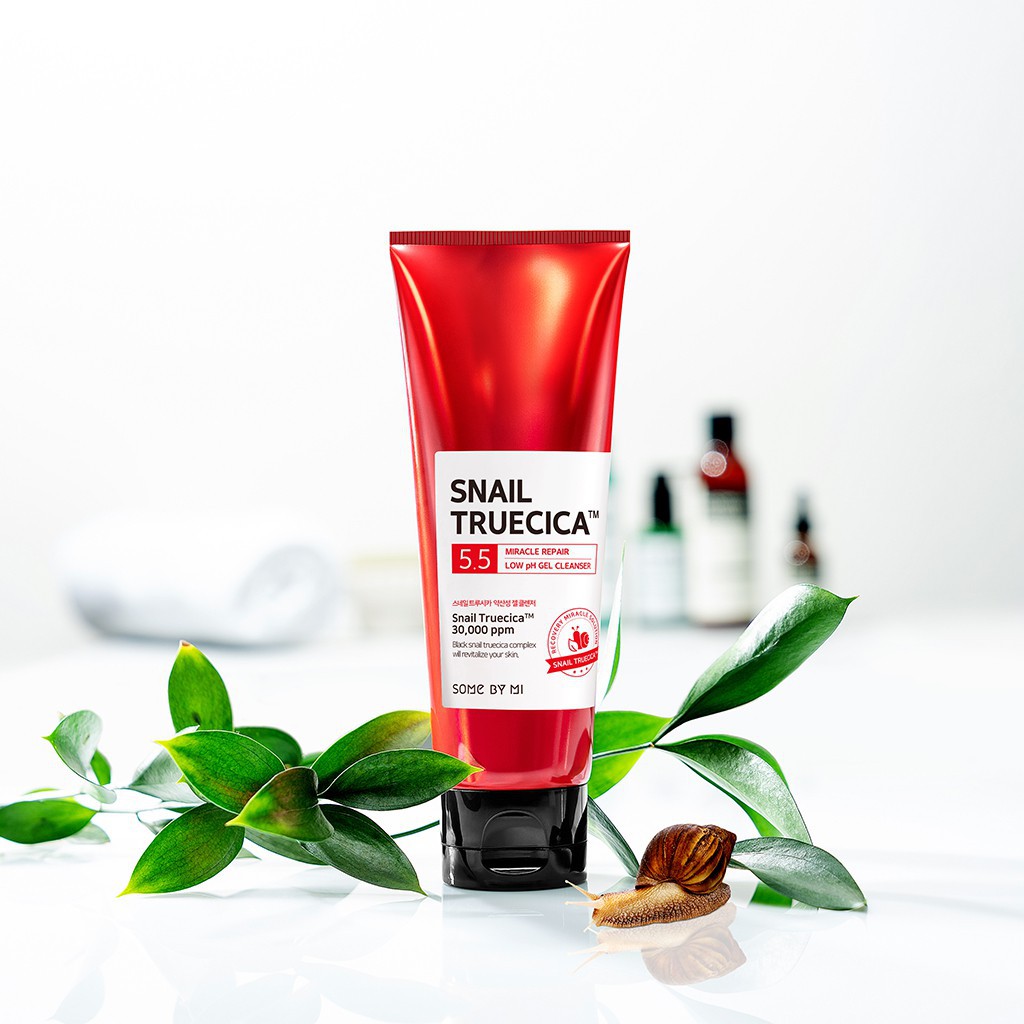 Sữa rửa mặt Snail Truecica Miracle Repair Low ph Gel Cleanser 100ml