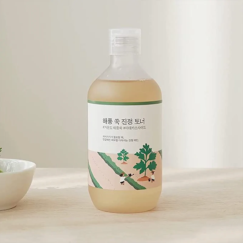 Nước cân bằng làm dịu chiết xuất ngải cứu Round Lab Mugwort Calming Toner 300ml