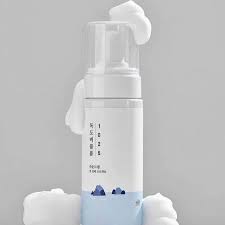 Sữa rửa mặt tạo bọt Round lab 1025 dokdo bubble foam 150ml