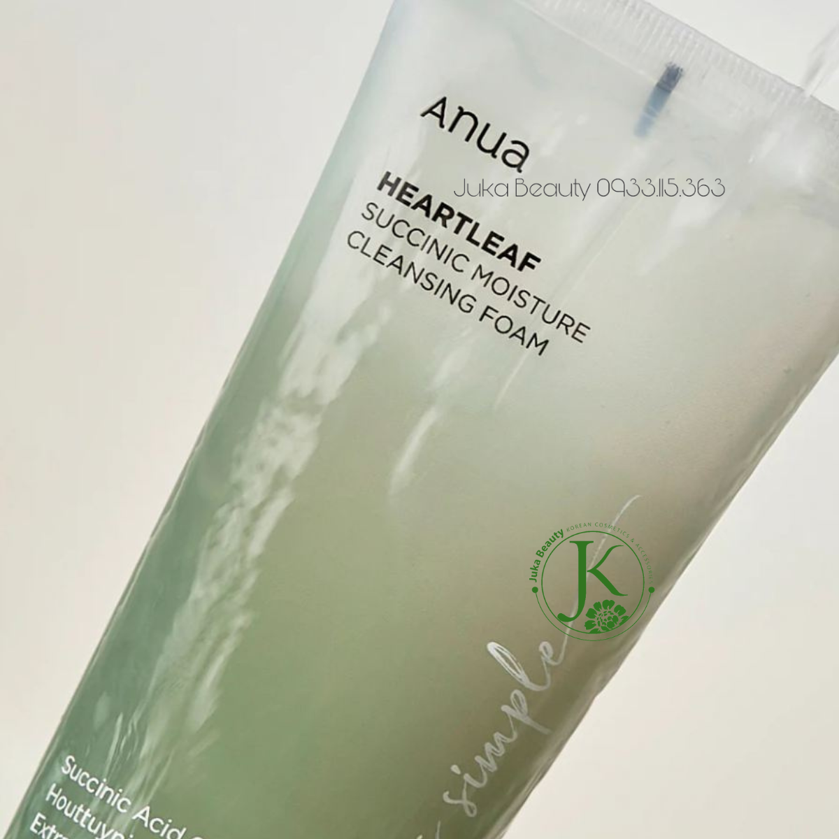 Sữa rửa mặt ANUA HEARTLEAF SUCCINIC MOISTURE CLEANSING FOAM 150ml